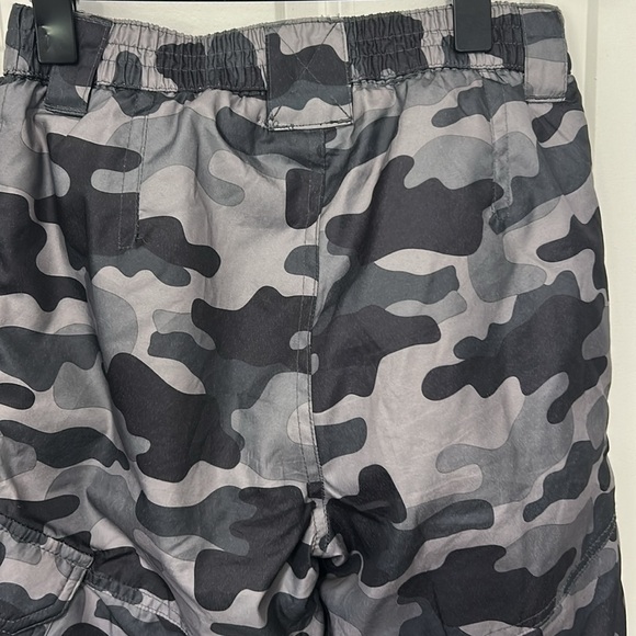 Faded Glory camouflage Snow Pants size LARGE 10-12 black gray elastic waist - Picture 4 of 6